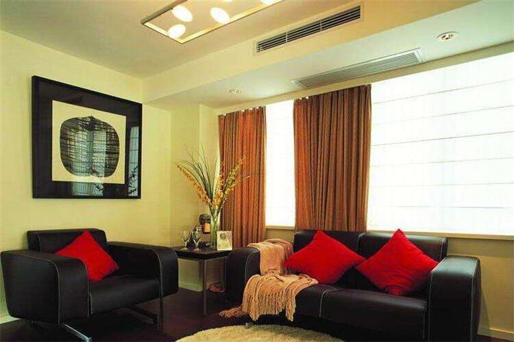 連接好中央空調內外機后，要進行泄露檢查，以便確認內外機及配管系統(tǒng)內不存在泄露的問題